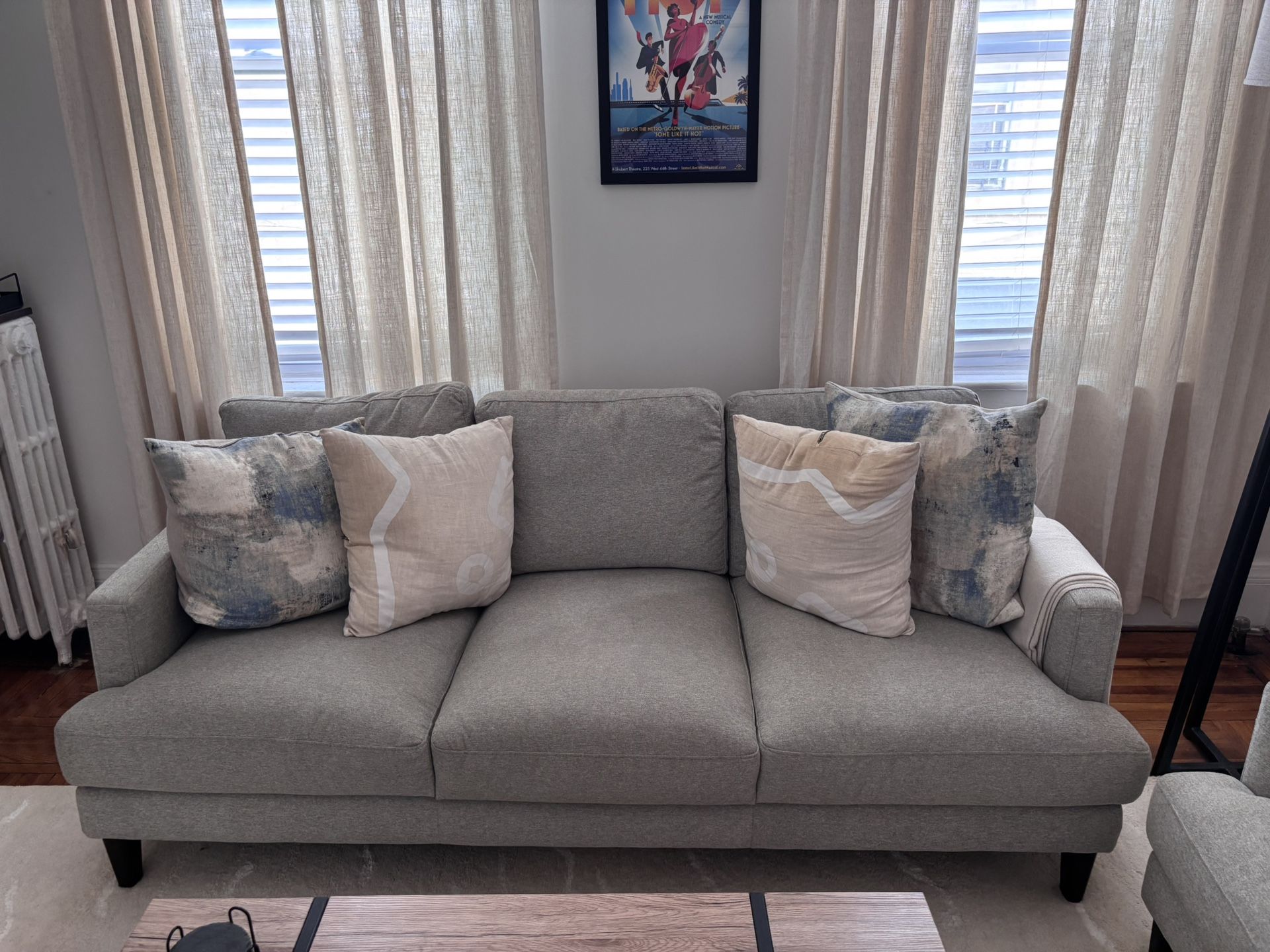 Sofa set