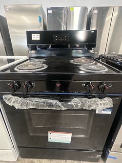 Frigidaire 30” Electric Range – New