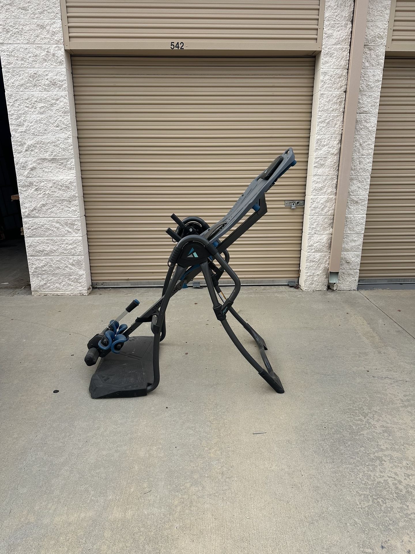 Teeter Back Stretcher