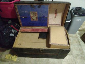 Victorian trunk
