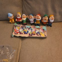 7 Dwarfs From Snow White
