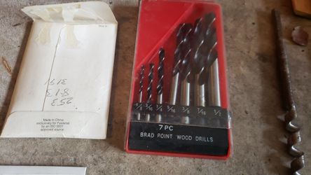 Assorted Drill bits