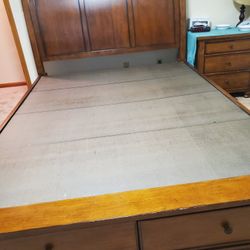 Solid Wood Platform Bed Queen