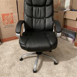 Black Leather Desk Chair