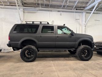 2004 Ford Excursión