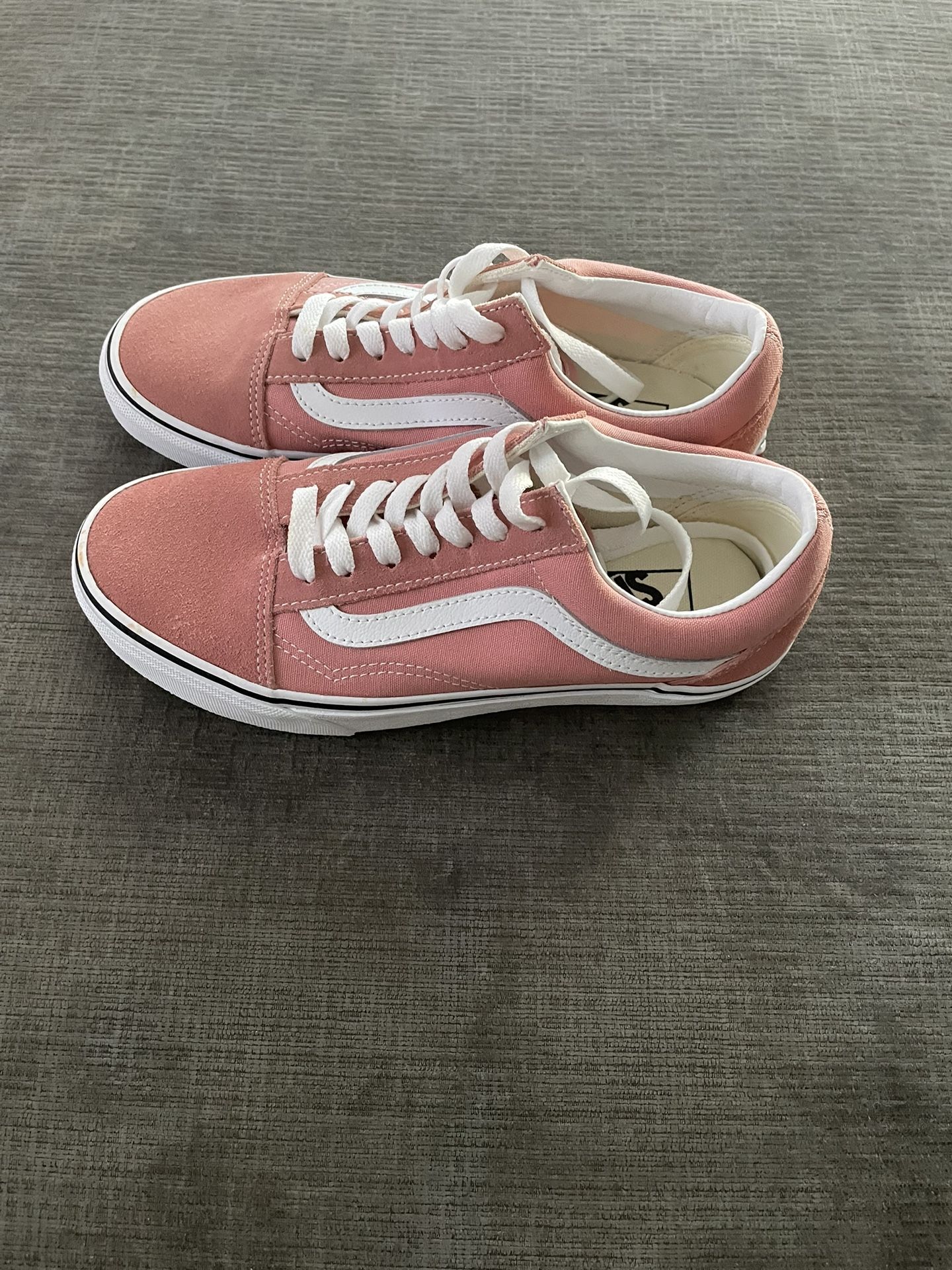 Vans - Womens 7