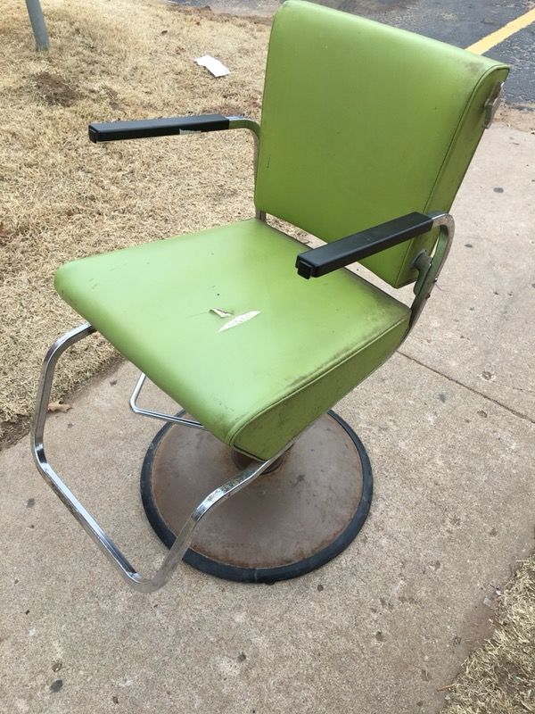 Mid Century Modecraft Barber/Salon Chair