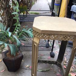 Garden Items Or Home Deco Plant Base Fake Plant Plant Holders Etc All For $35 Obo For All 