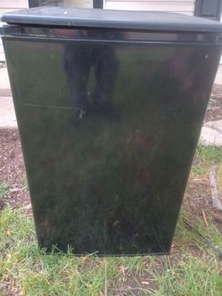 Kenmore mini fridge