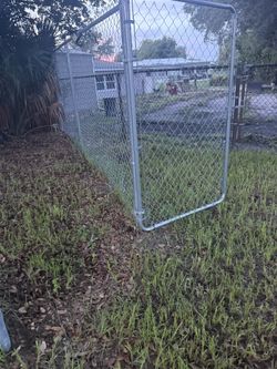 Galvanized Chain Link Fence With Walk-Through Gate – Buyer Removes – $150
