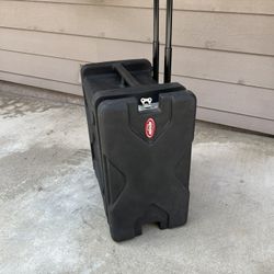 SKB 8U Rolling rack  W/ Pull Out Shelf And Locking Drawer