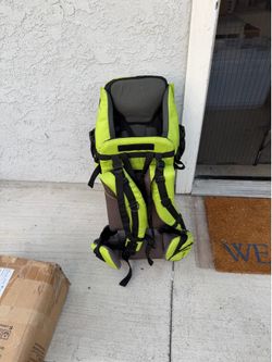 Child backpack carrier