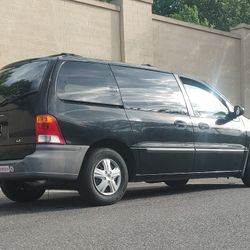 2001 Ford Windstar
