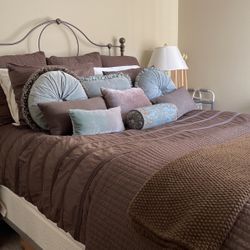 Queen Headboard And Foot Board