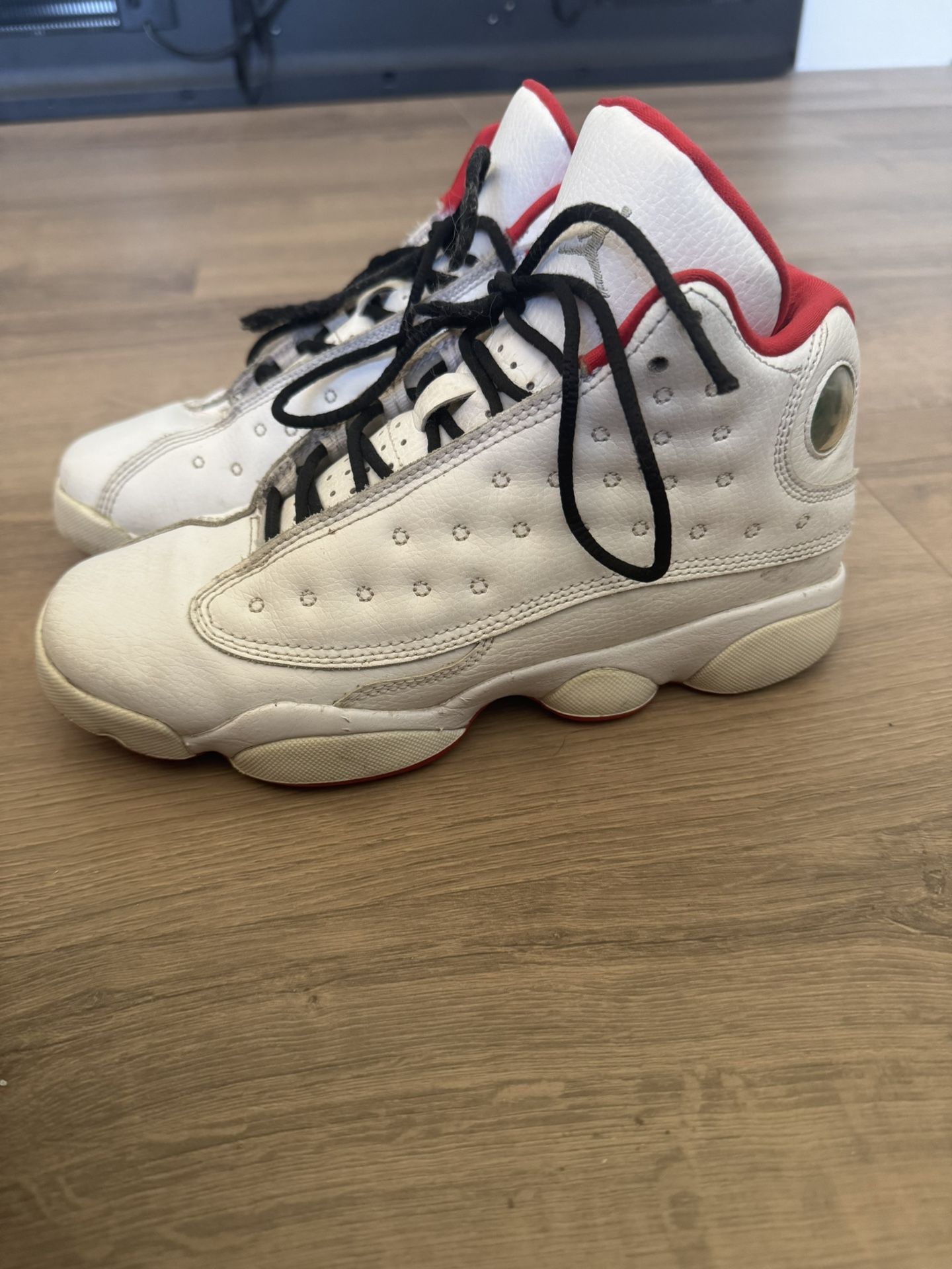 jordan 13’s retro “history of flight”