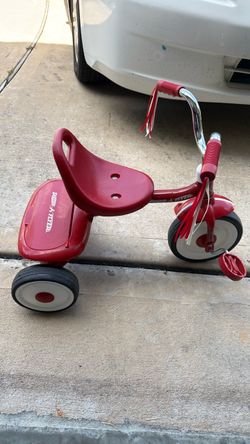 Red Radio Flyer Kids Tricycle
