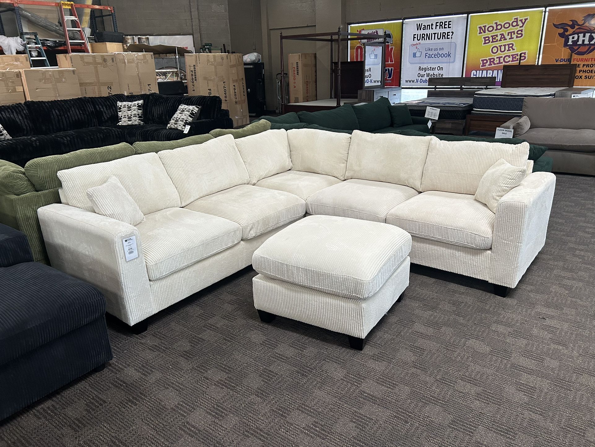 Cream Comfy Sectional w/ Ottoman 