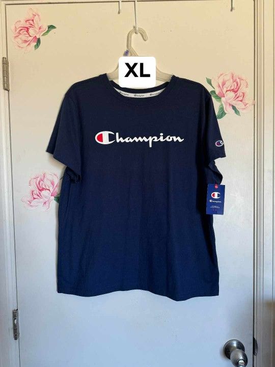 New Women's T-shirts Size XL From Champion Still With Tags
