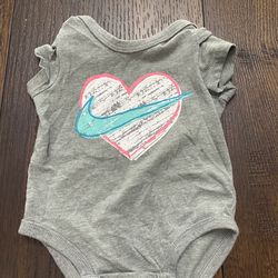 Girls Nike Gray Shirt Size 3 Months #2