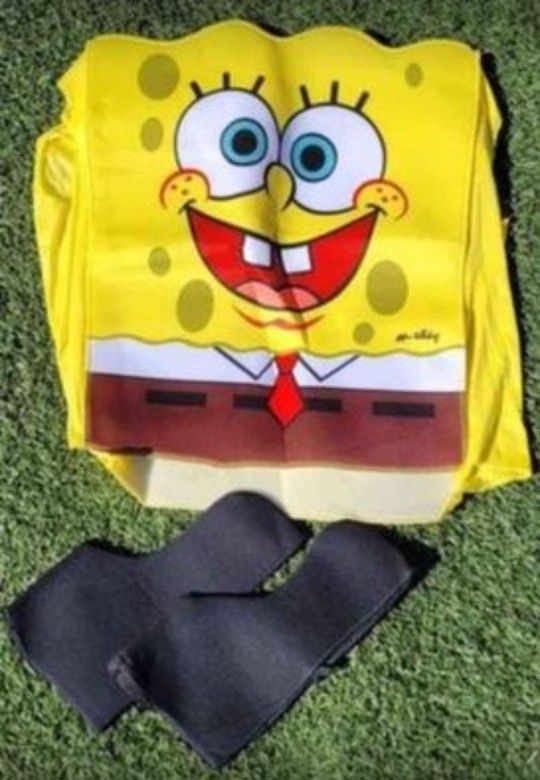 Sponge Bob kids Halloween Costume Size 10 /12❌️CASH ONLY ❌️ FIRM ❌️