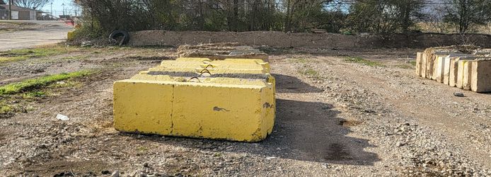 6ft Concrete Blocks