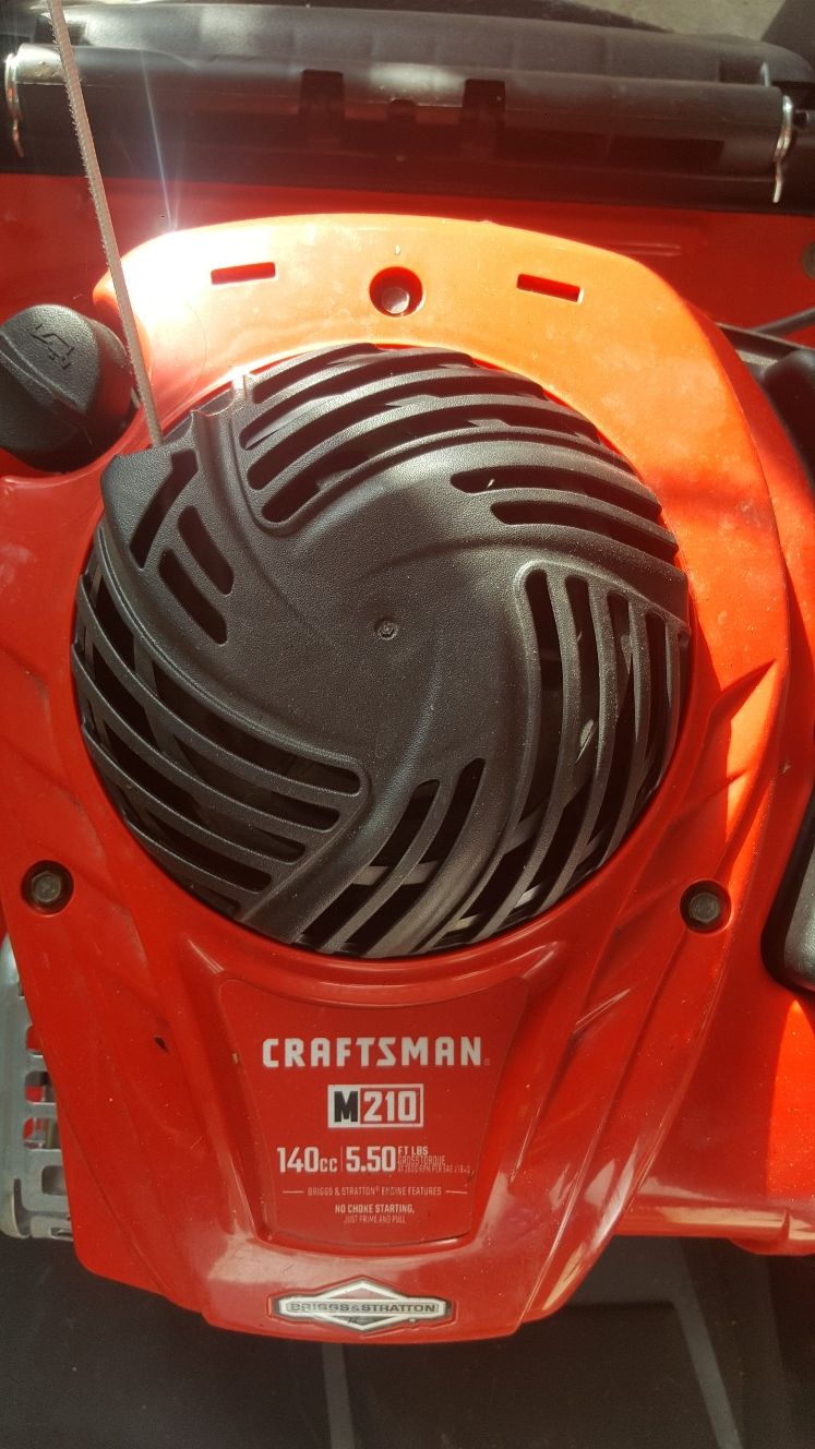 Craftsman lawn mower. Bought as is. I cant start it.