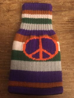 Freaker USA Beverage Insulator - Peace Vibes - Brand new never used ($9 OBO)