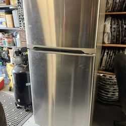 Kenmore refrigerator