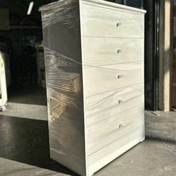 Five Drawers Dresser