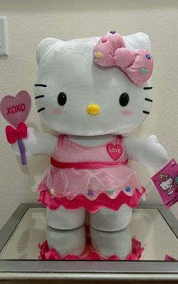 Hello kitty XOXO  Greeter 20" NWT