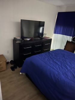55” Samsung UHD TV 📺 Perfect for Gaming & Movies(obo)