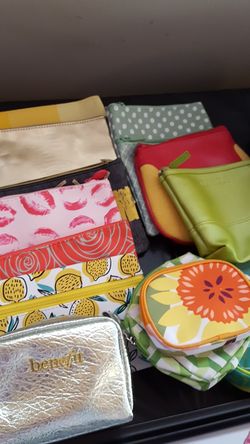 Cosmetic bags