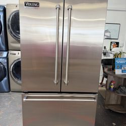 VIKING REFRIGERATOR NO CREDIT NEEDED 