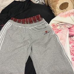 Aelfric Eden sweatpants . Size: Large