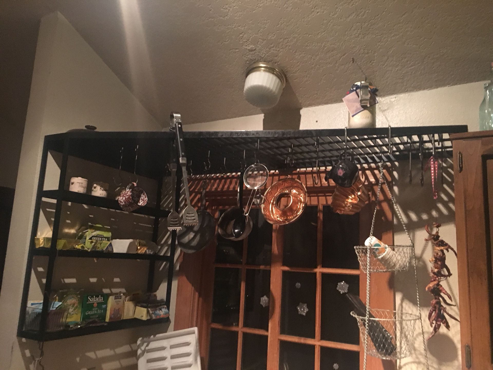 Heavy duty steel rack for hanging pots and pans