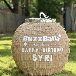  Buzzballz Piñata