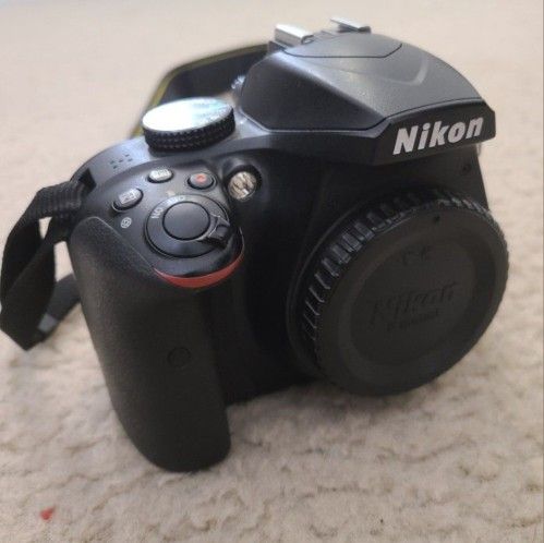 Nikon D3400 Camera