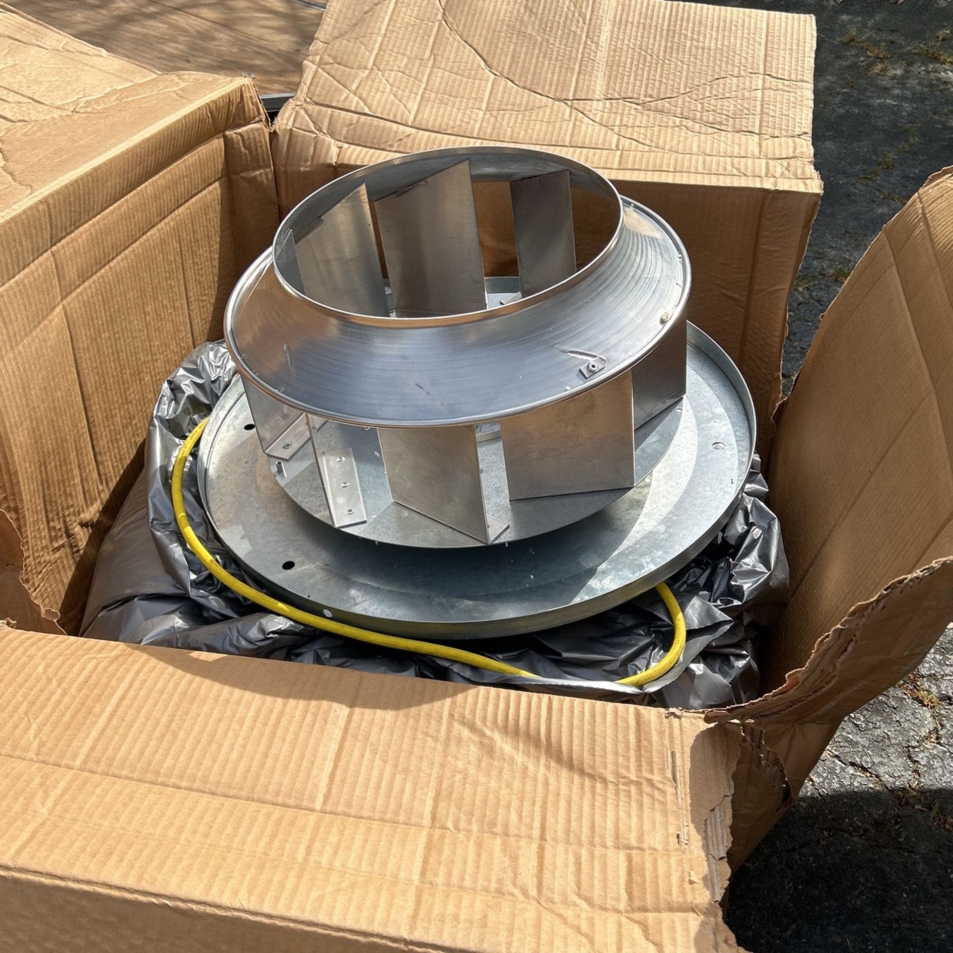 New Commercial Squirrel Exhaust Fan