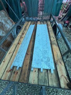 7 ft scaffolding platforms all aluminum  like new