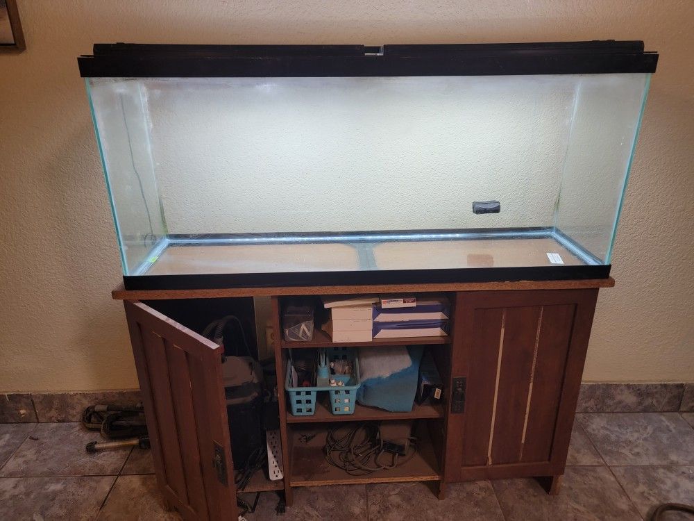 50 Gallon Tank And Stand With Filter