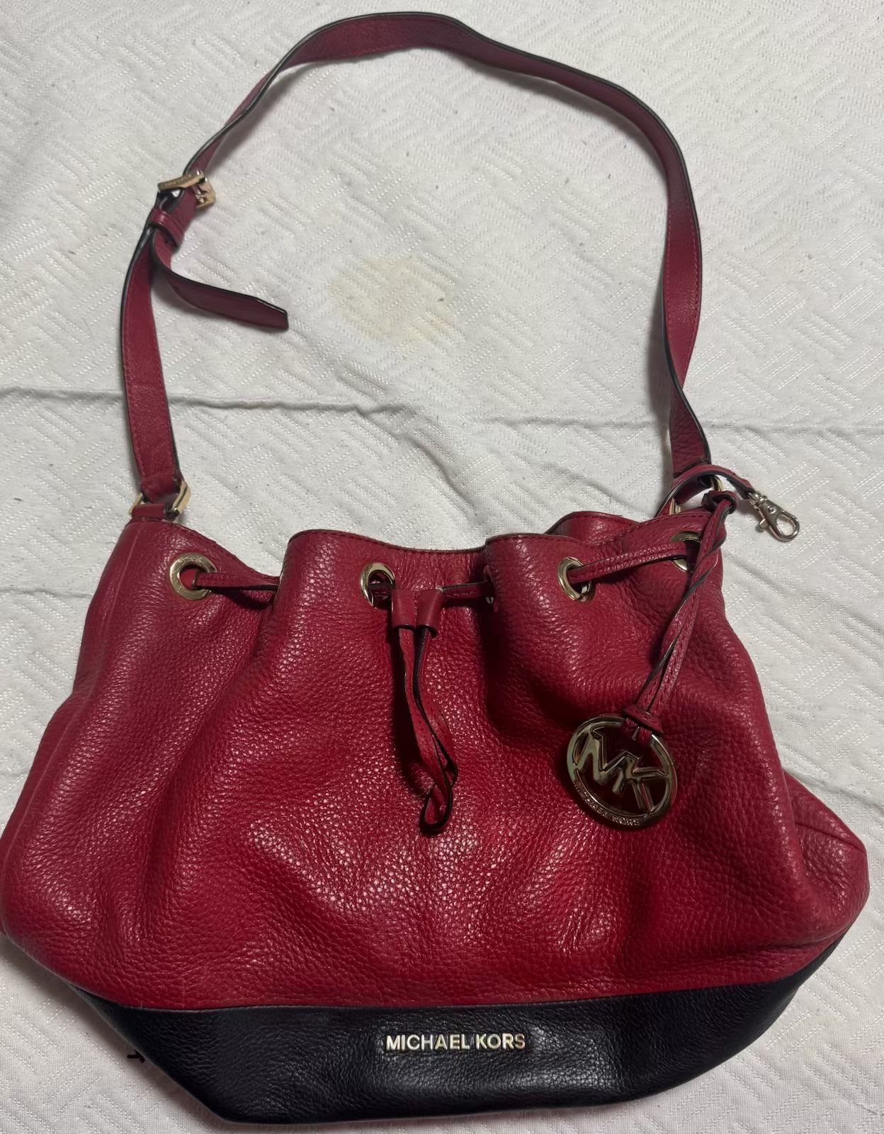 Michael Kors Pebbled Leather Large Drawstring Messenger Bucket Bag