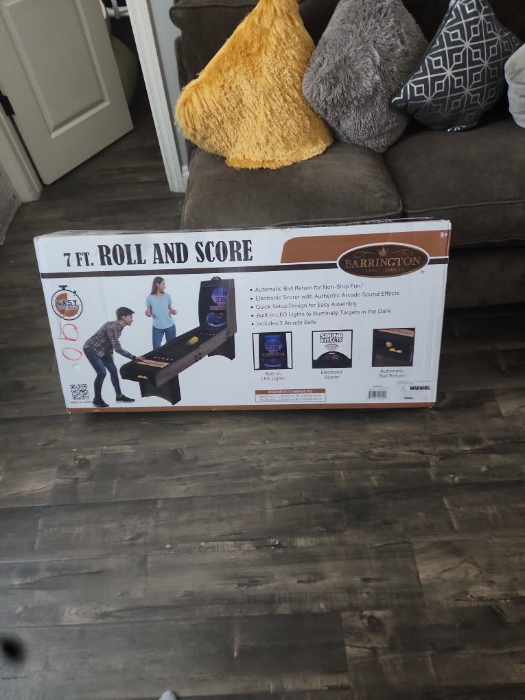NEW Barrington 7 Ft Roll and Score Game - Unopened in Box!