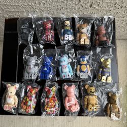 Collection Of 16 Be@rbrick 100% 
