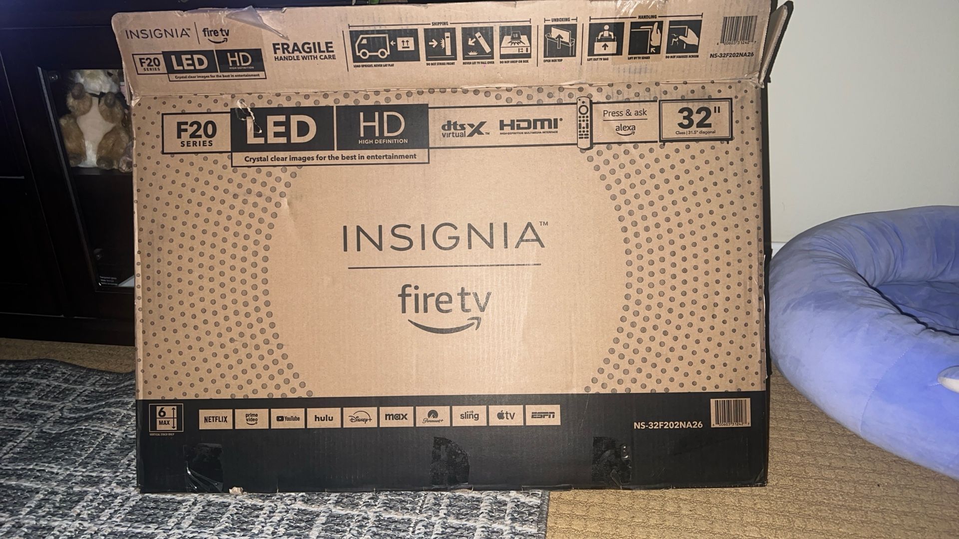 New In Box Insignia Fire Tv 32”
