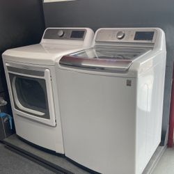New Scratch And Dent LG Washer And Dryer Set. 1 Year Warranty 