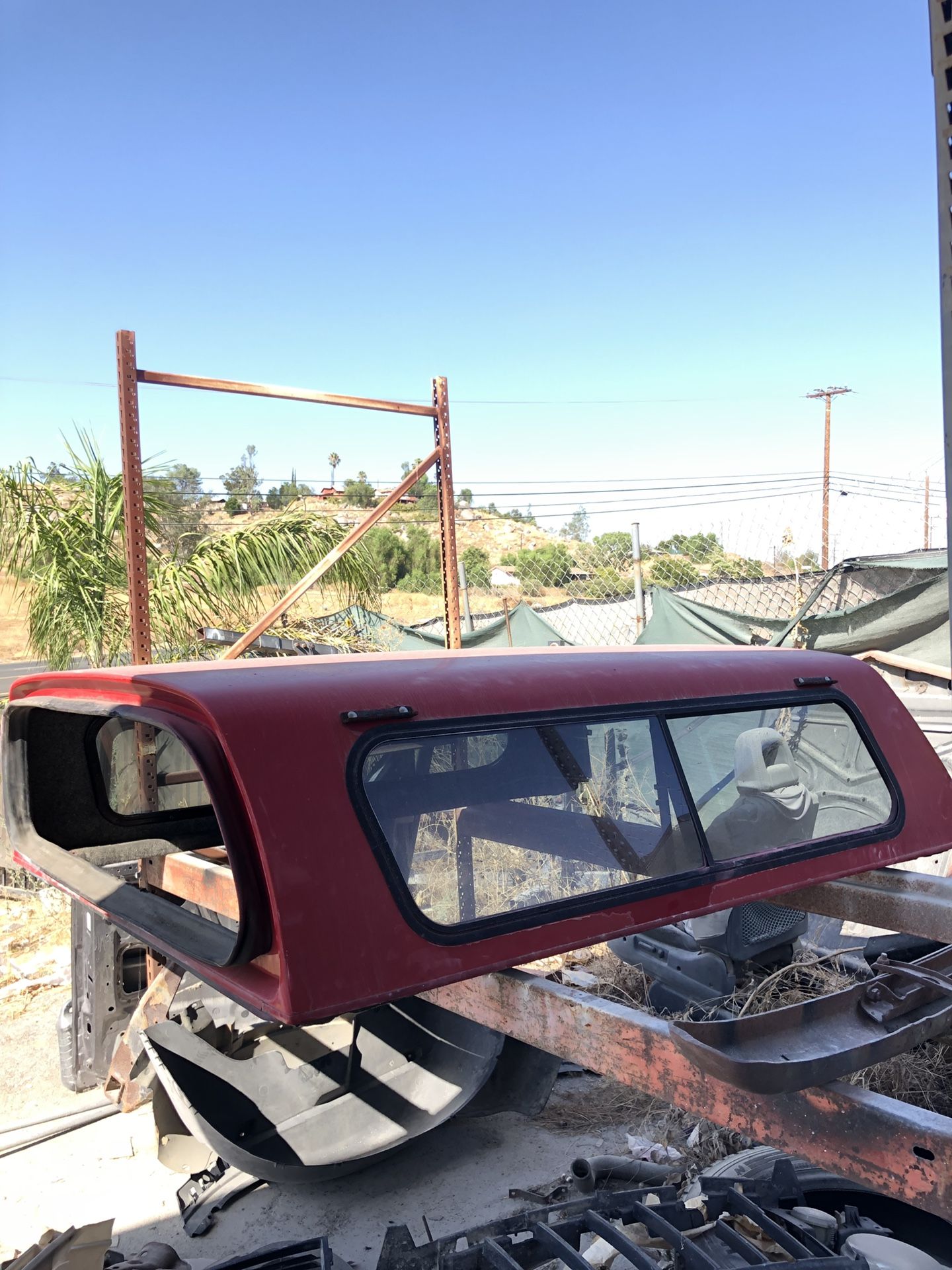 2000 dodge Dakota camper shell