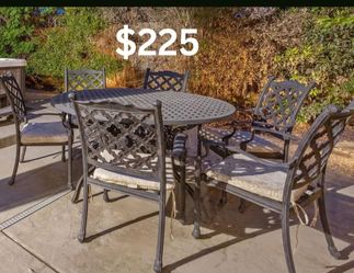 7 Piece Patio Dining Set