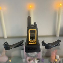 Heavy Duty 1-Watt Walkie Talkies (2 Pack)