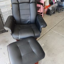 Swivel Recliner Chair With Ottoman