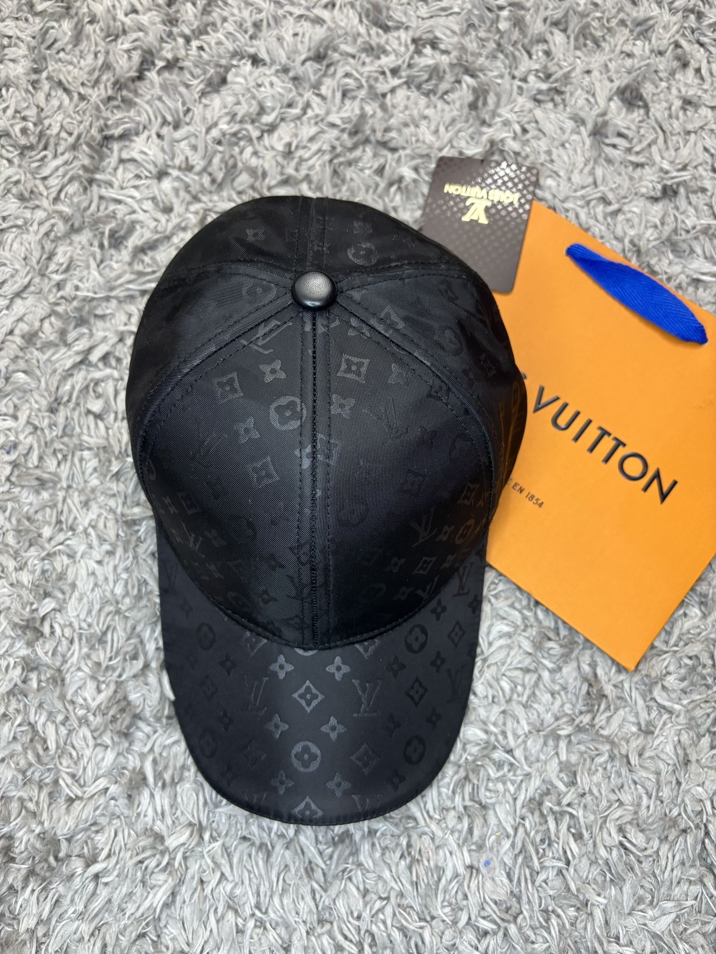 LV cap